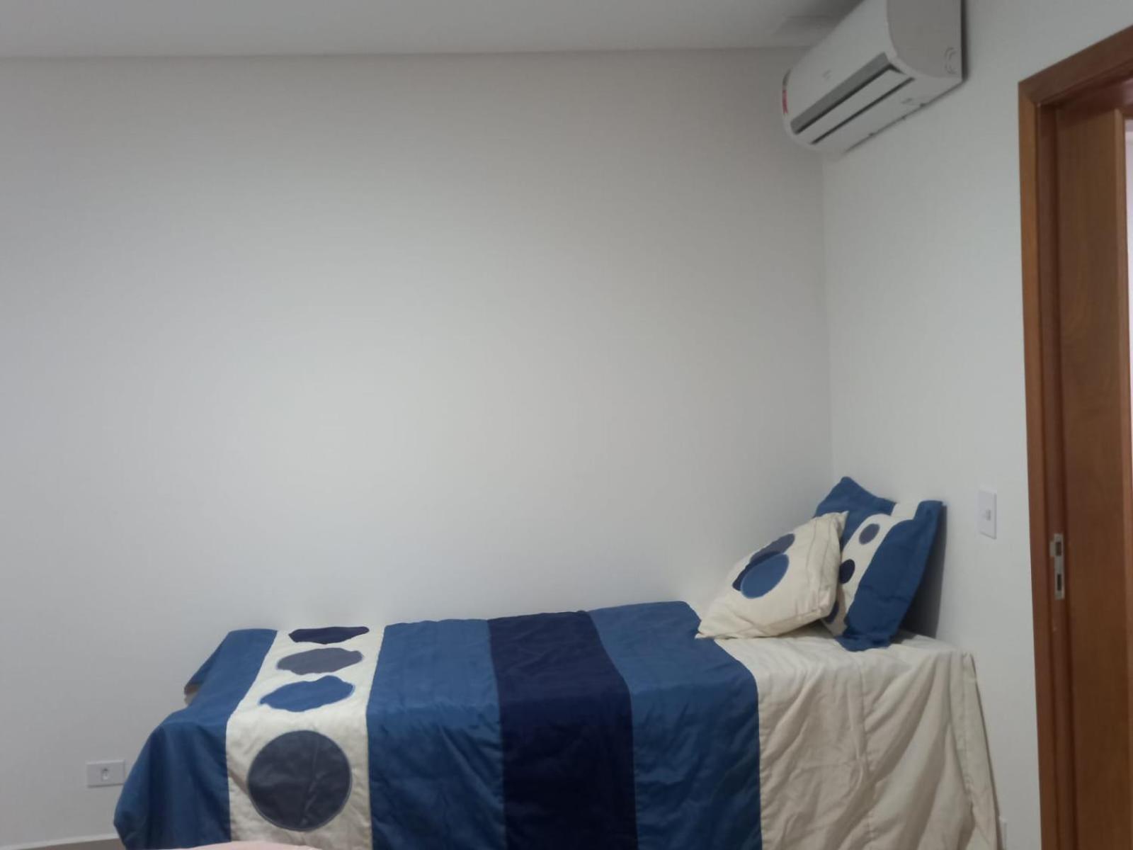 Sobrado 08 Com Duas Suites, Conf Guarujá Eksteriør billede