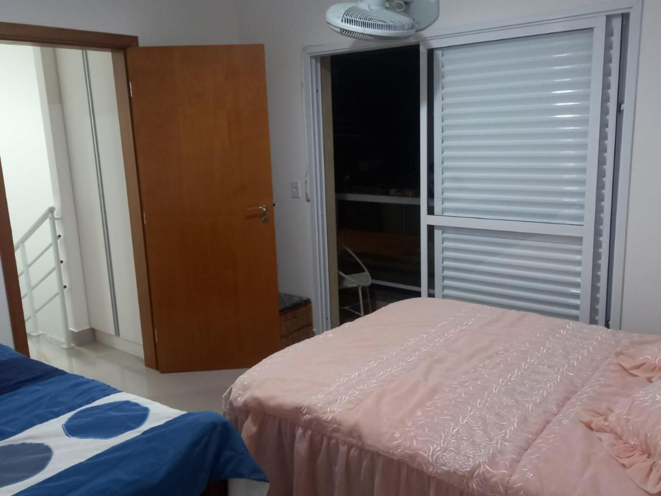 Sobrado 08 Com Duas Suites, Conf Guarujá Eksteriør billede