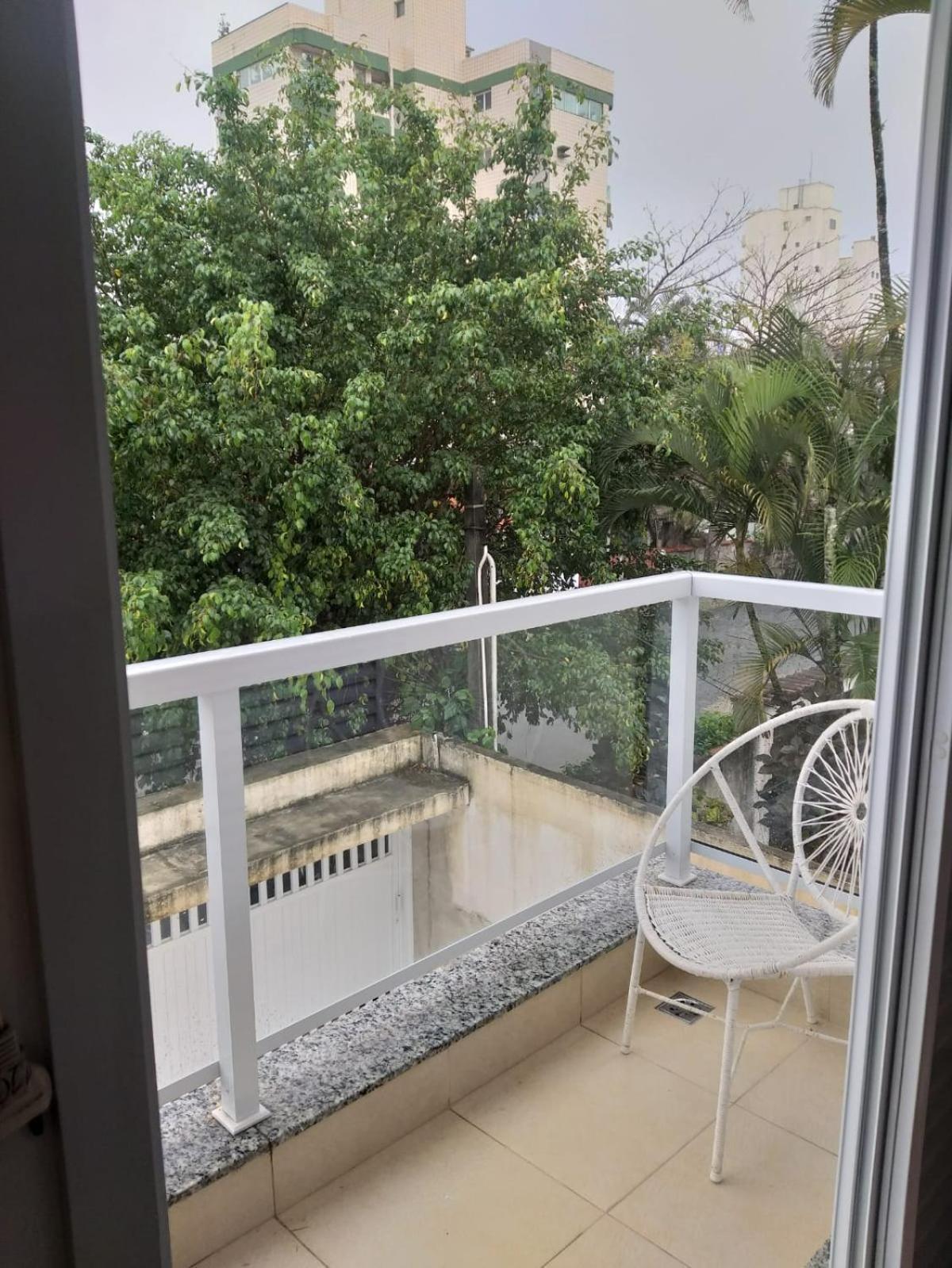 Sobrado 08 Com Duas Suites, Conf Guarujá Eksteriør billede