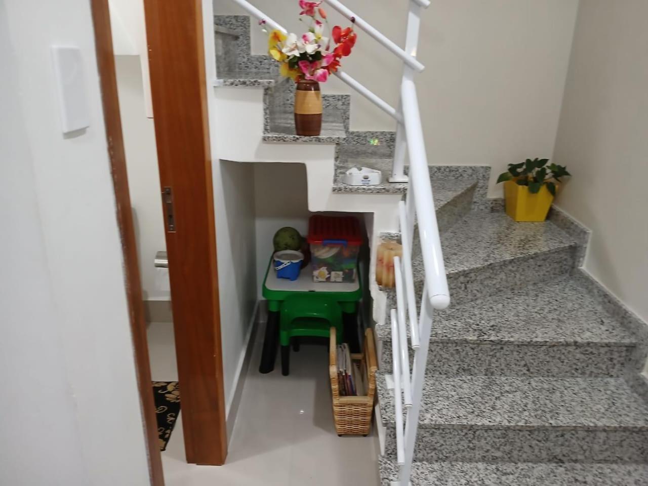 Sobrado 08 Com Duas Suites, Conf Guarujá Eksteriør billede